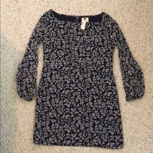 New Quicksilver Bluestone dress size M 100% silk